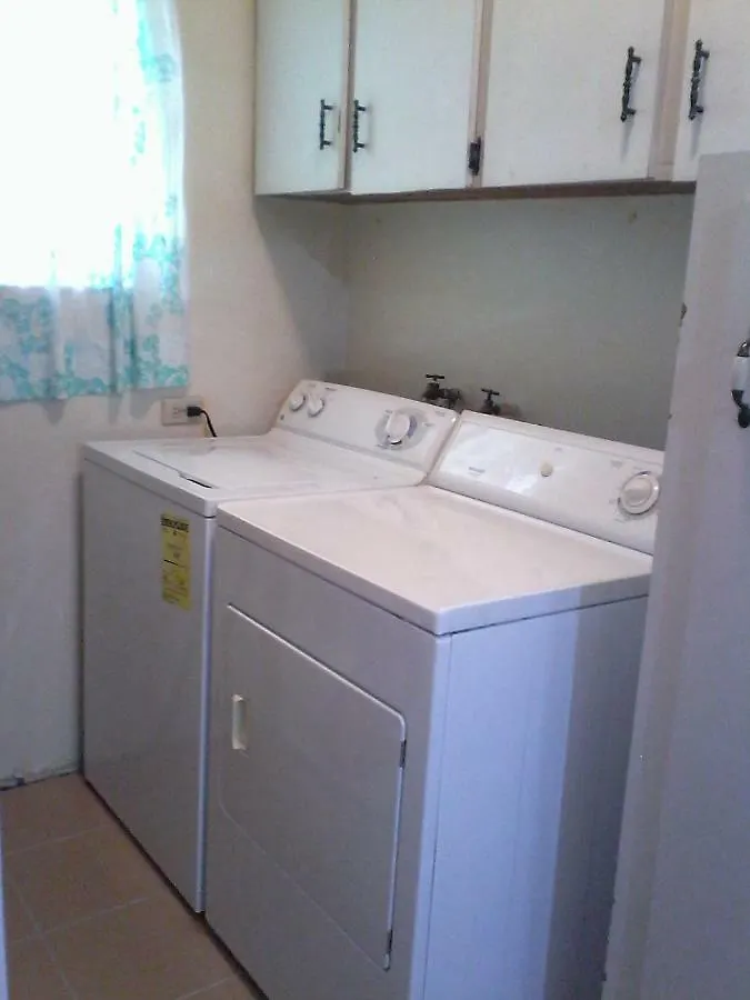 Apartment Ferienwohnung Gillys Dream Nassau Bahamas